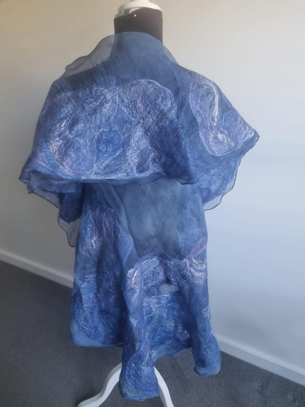 Cape nuno felt scarf